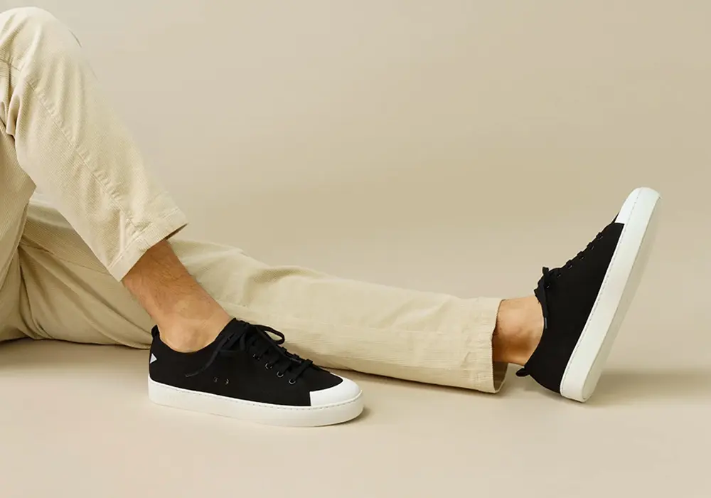 Les fabricants de baskets en toile les plus cool pour hommes (et le mannequin à acheter)